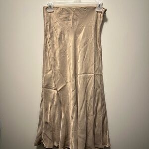 Elegant Tan Women's Skirt